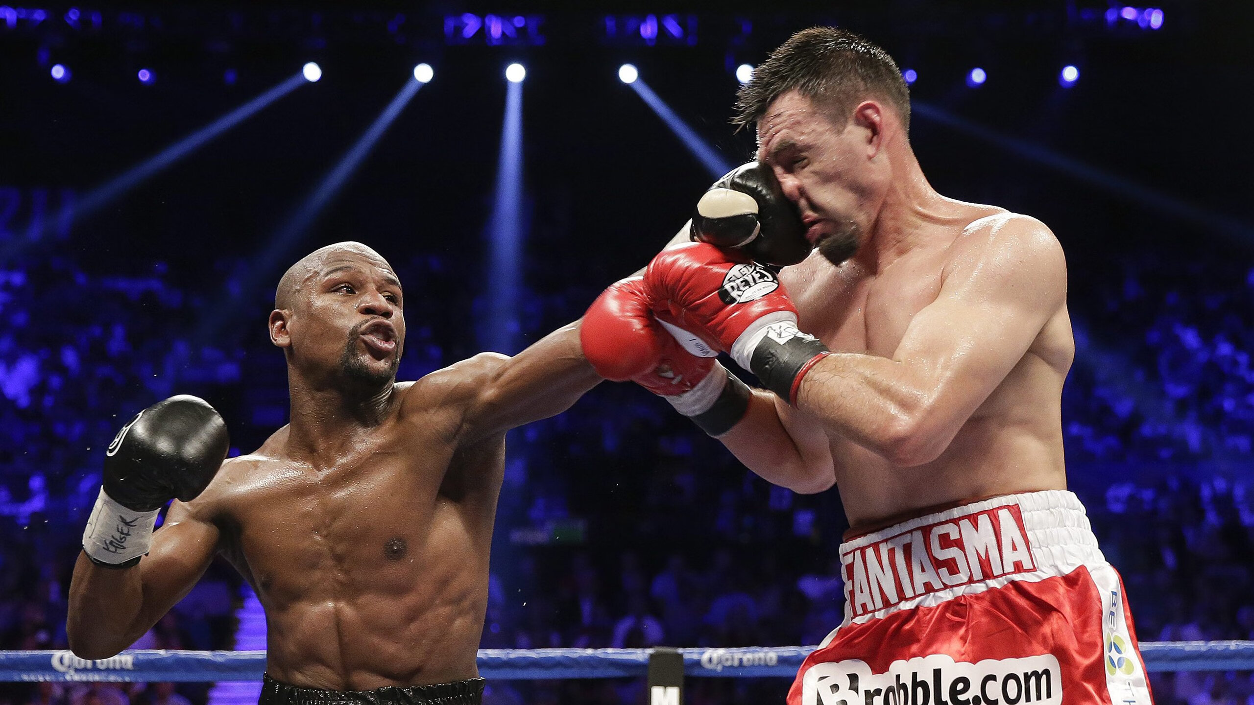 英超绝佳反击：速度与技术的完美瞬间，英超绝杀